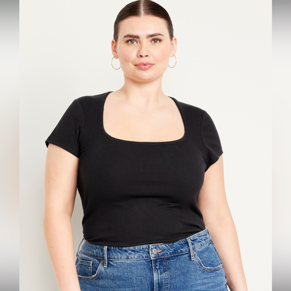 Black babydoll tee